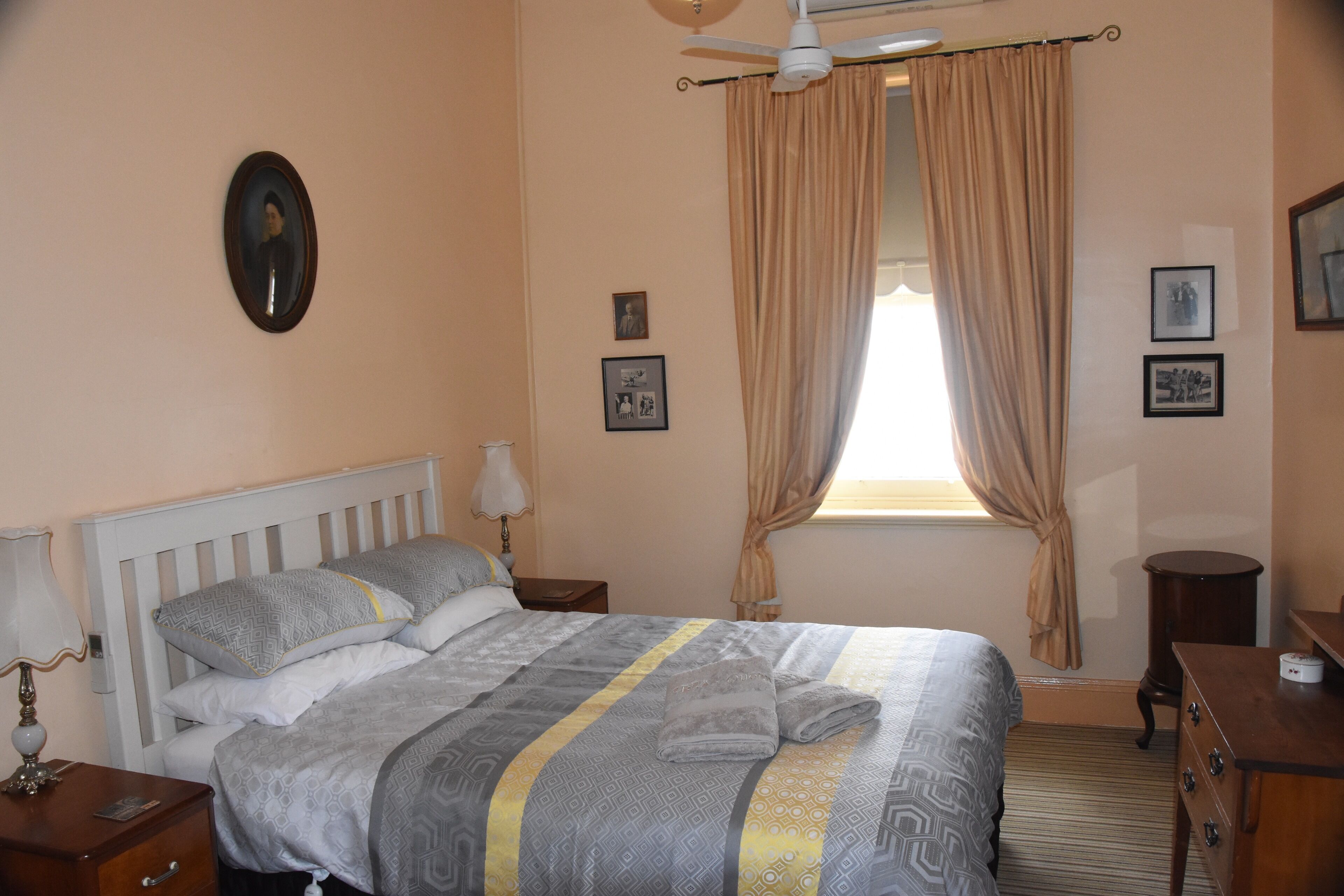 Savings Bank of South Australia - Old Quorn Branch -  stay in an old bank — image 12