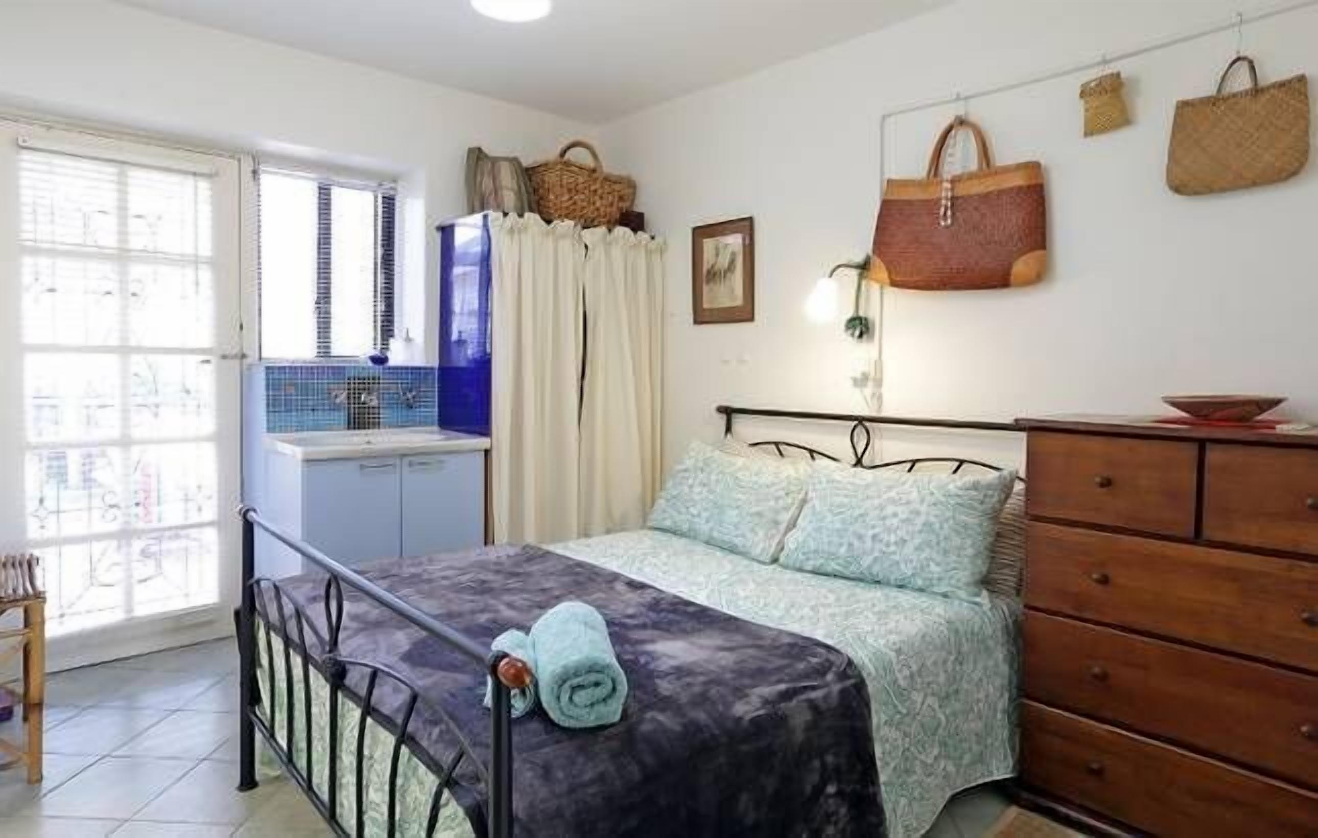Alga Beach House Perth Scarborough Beach — image 7