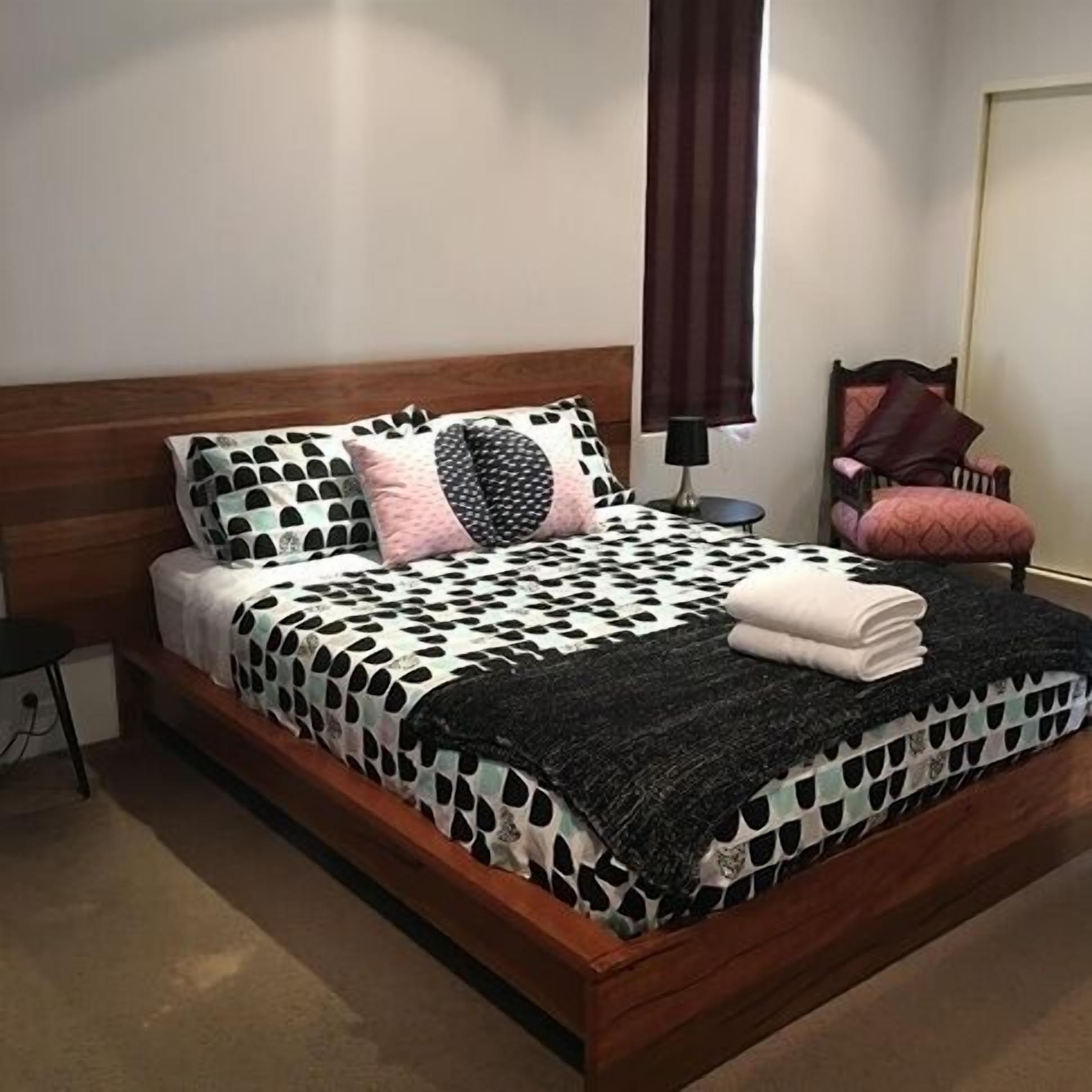 The Lane in Doubleview — image 9