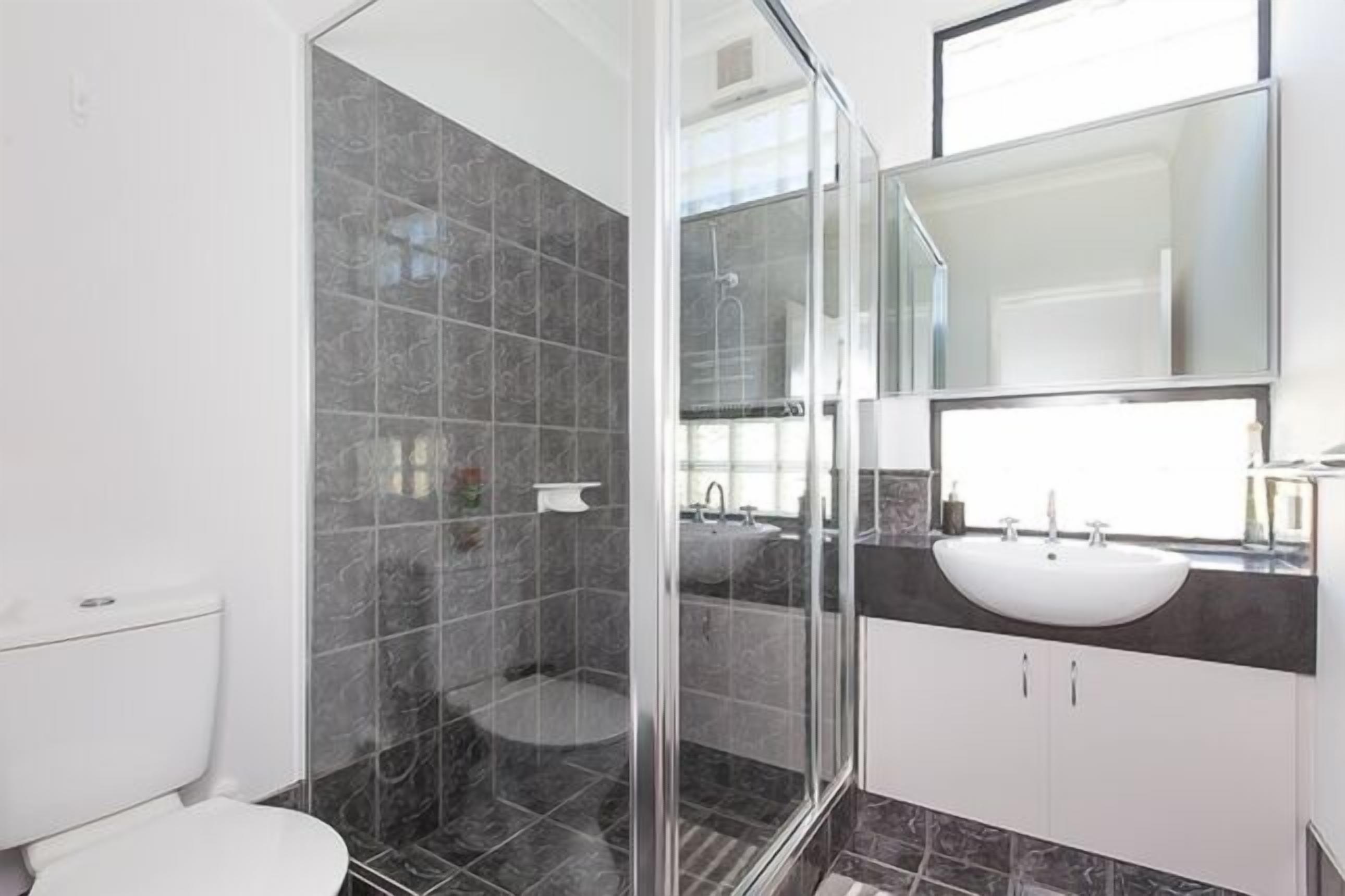 The Lane in Doubleview — image 16