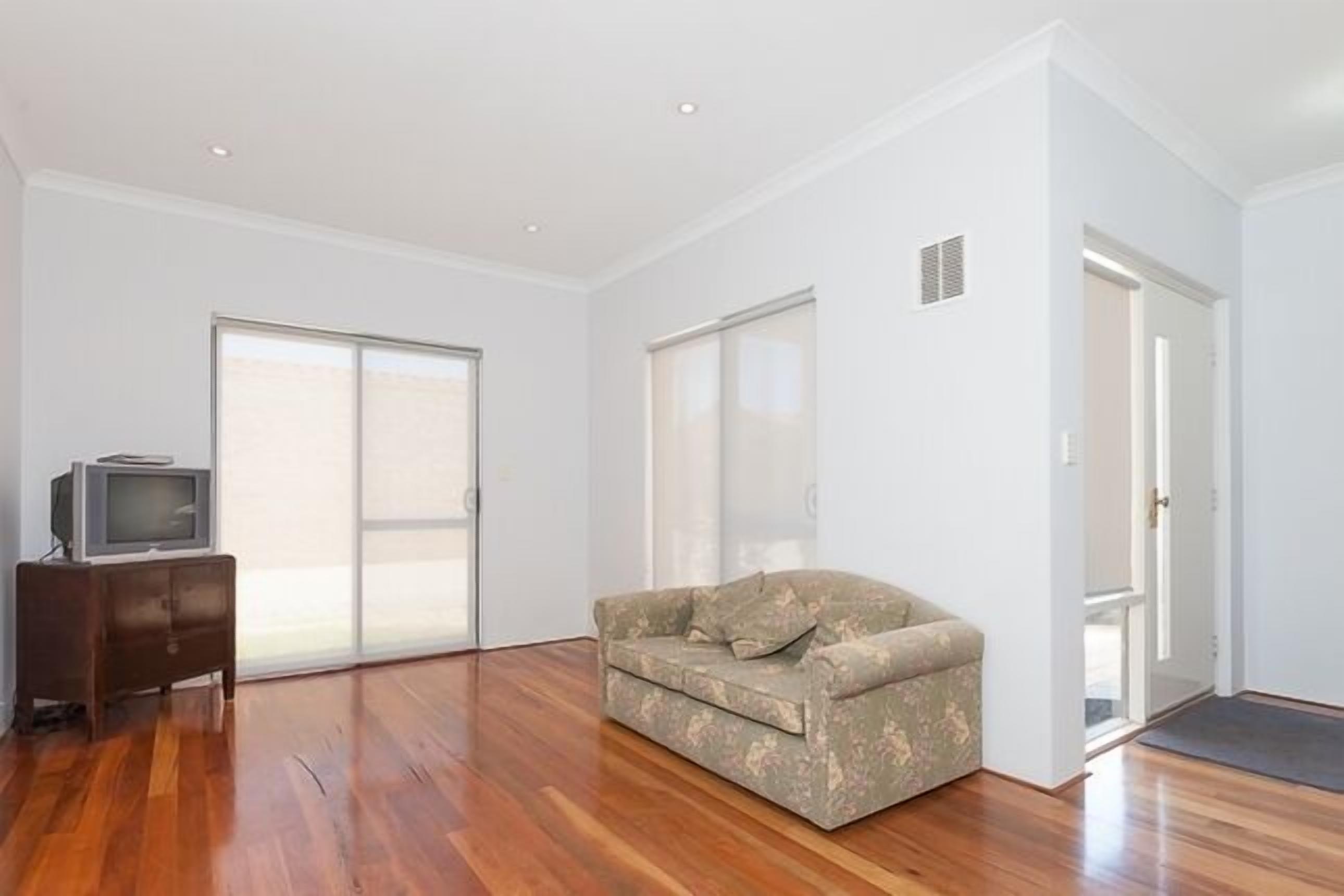 The Lane in Doubleview — image 18