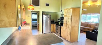 Deep Water Canalfront Home W / Boat Ramp