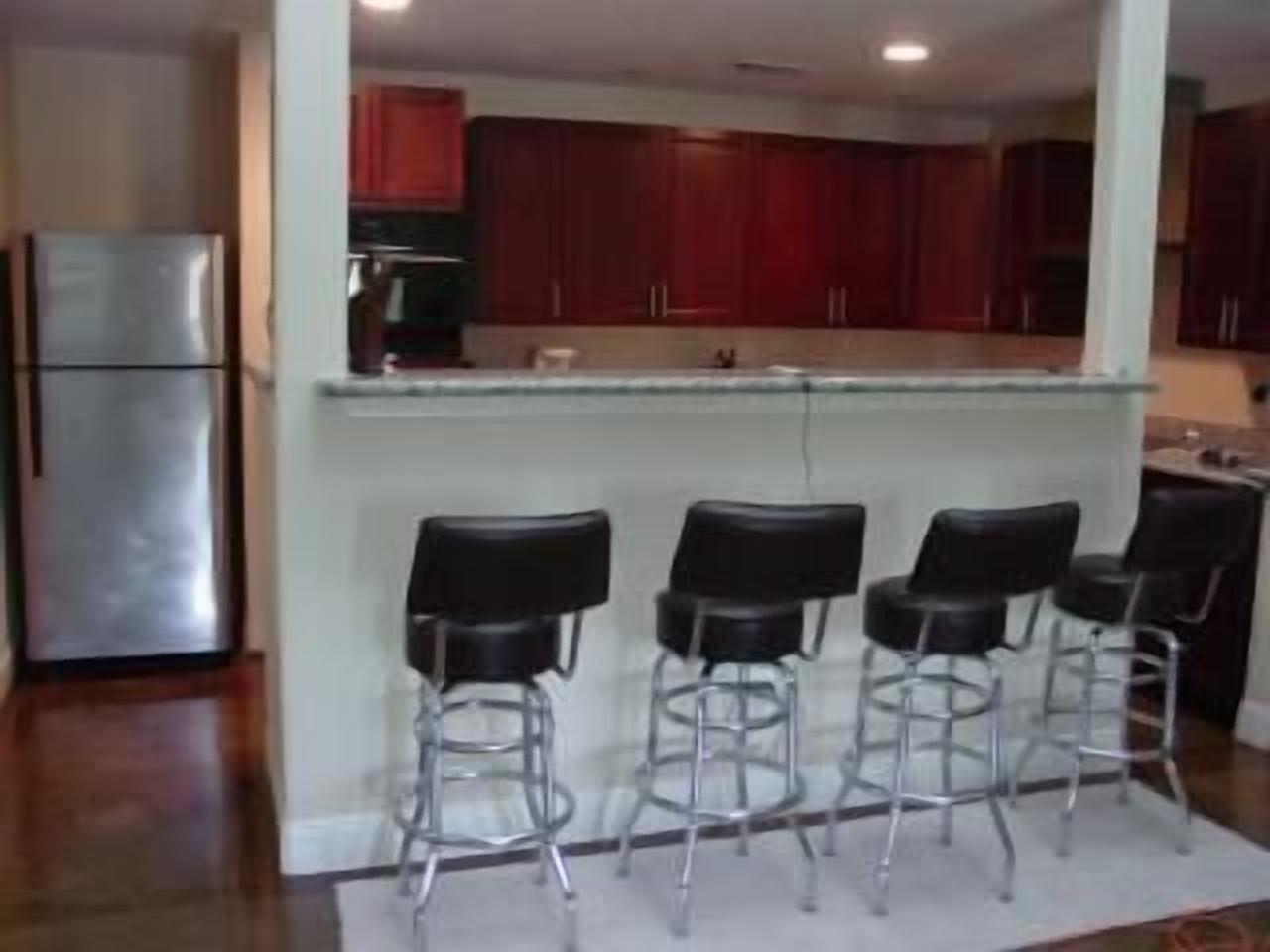 The Cape Royale's- " LightwellCottage"- waterfront access