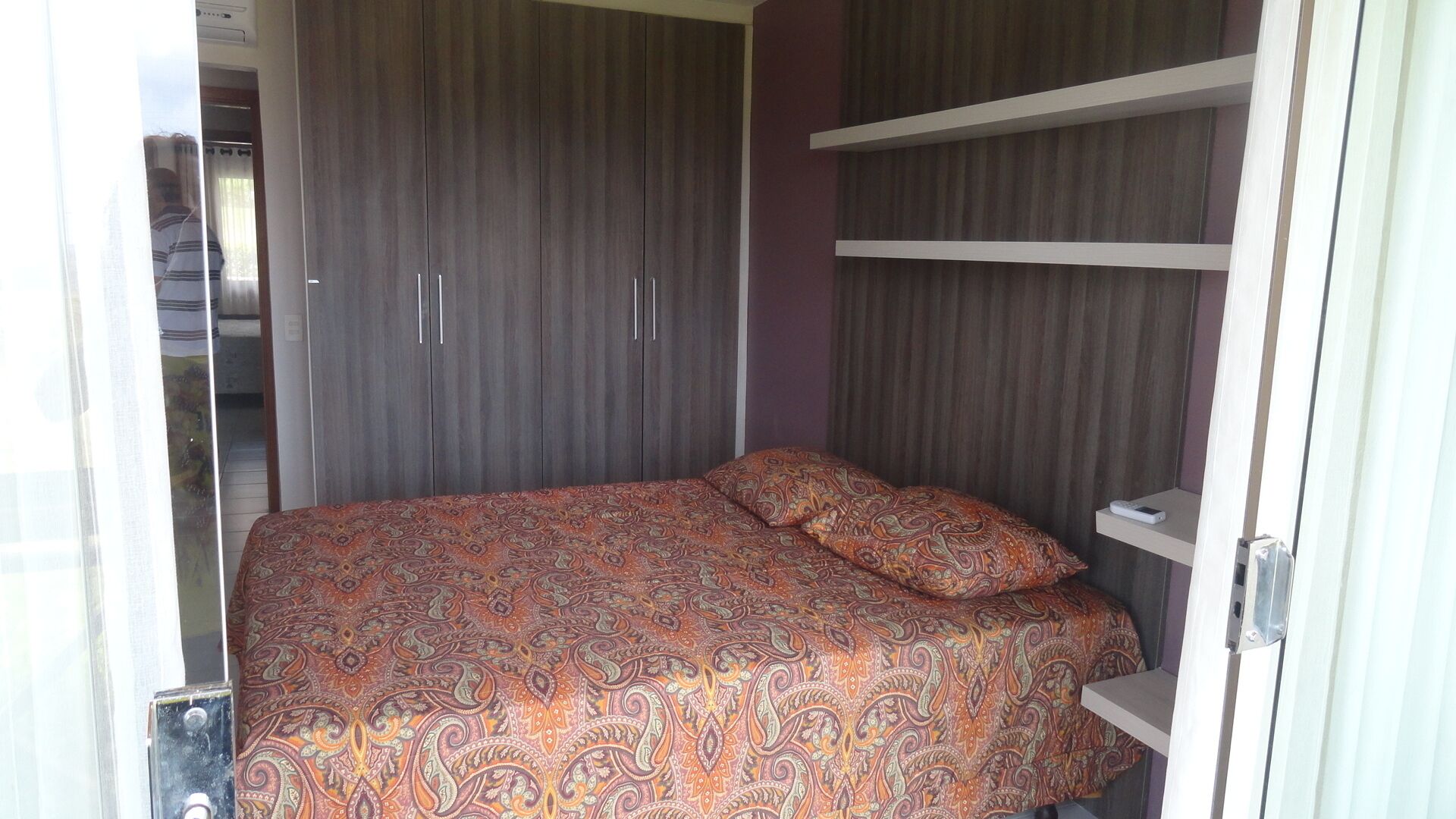 Flat in Gravesend with the structure of the Hotel Fazenda Monte Castelo