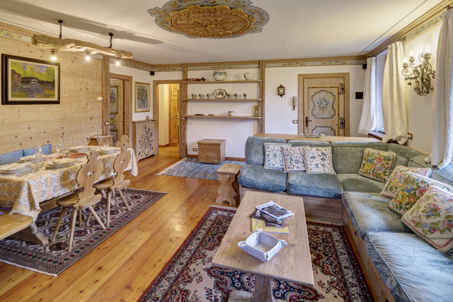 Stunning view and wifi included a stone's throw from the golf course.