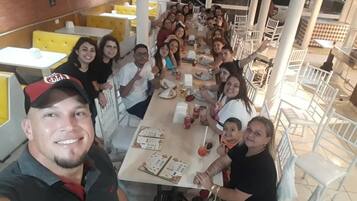 Desayuno buffet incluido todos los días
