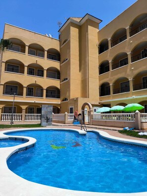 Piscina all'aperto