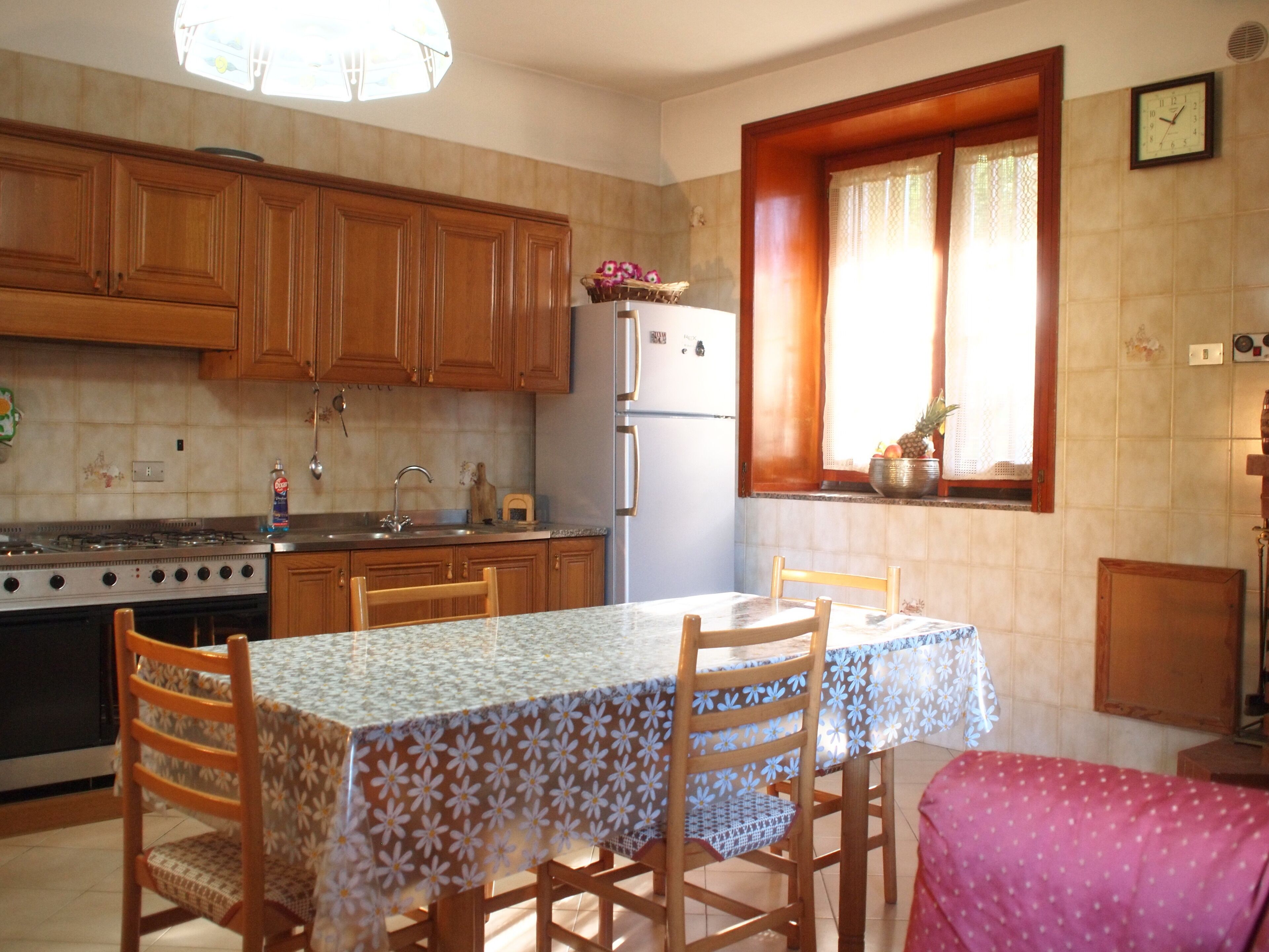 Avellino Apartment in a quiet and safe hillside village - "Villa Palmira"