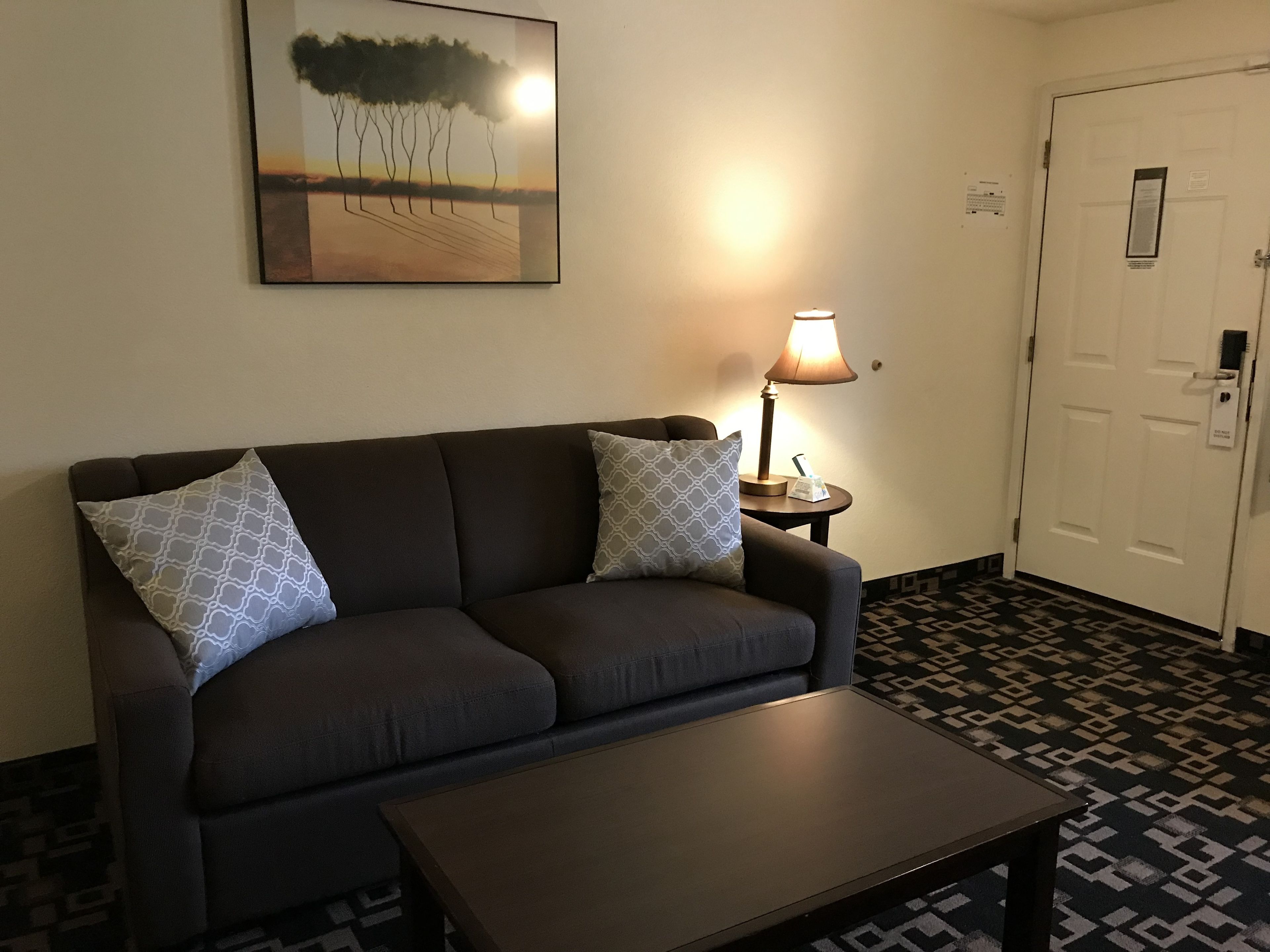 Phòng Suite, nhiều giường, không hút thuốc | Màn/rèm cản sáng, bàn ủi/dụng cụ ủi quần áo 