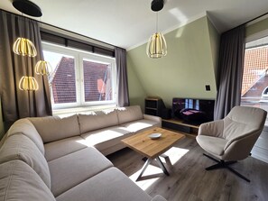 TV - Anlage Am Wehrberg Where. 13, non-smoking, 6 persons, balcony, quiet area (Cuxhaven)