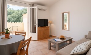 Télévision, table de tennis de table