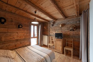 2 chambres, fer et planche à repasser, Wi-Fi gratuit