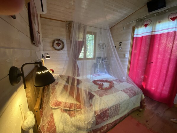1 chambre, Wi-Fi, draps fournis