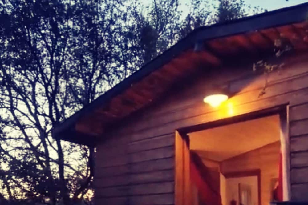 Unusual bed and breakfast in Barjols en Provence Verte