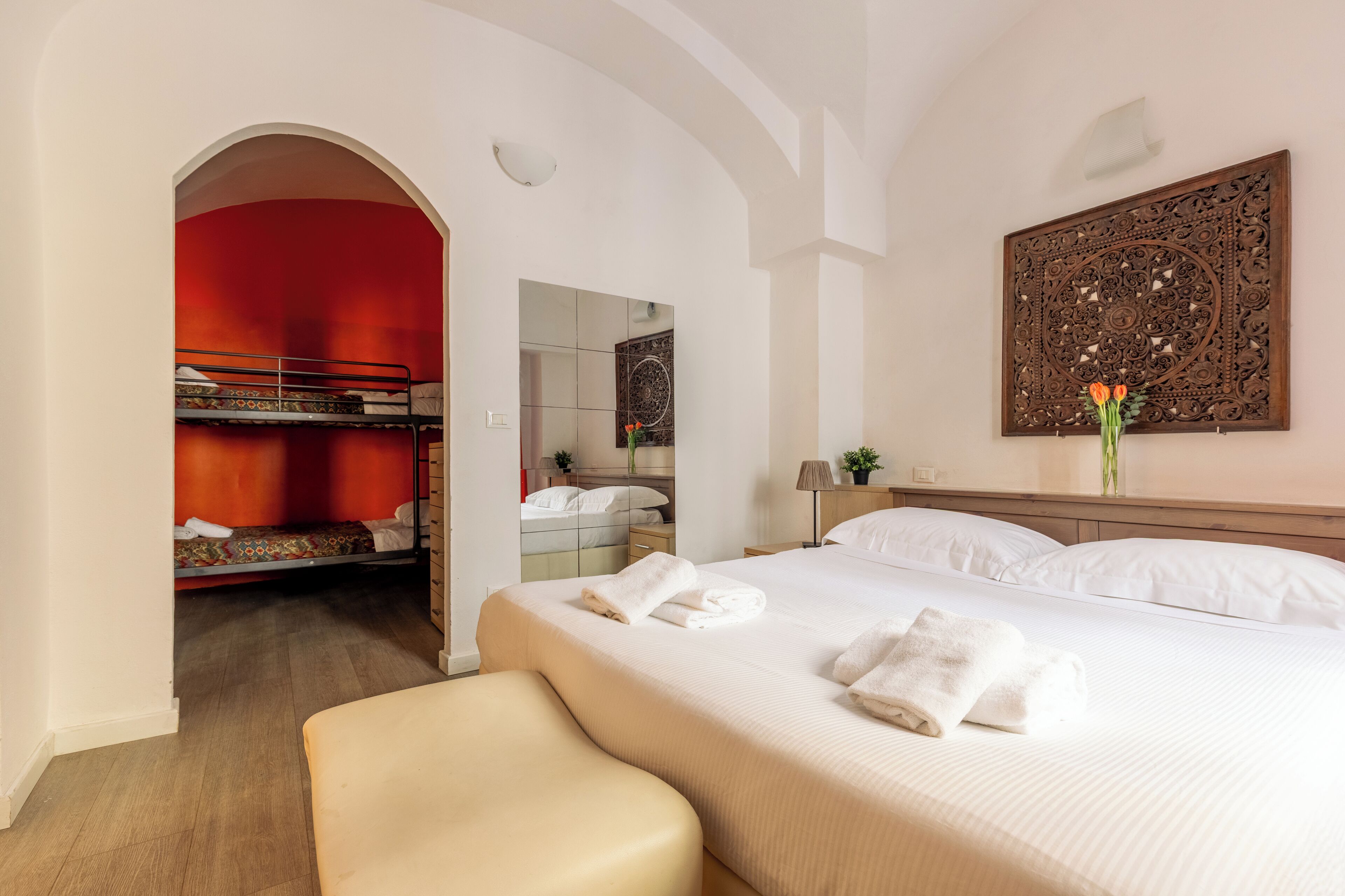 1 chambre, fer et planche à repasser, Wi-Fi gratuit, draps fournis