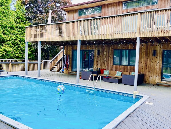 Piscine extérieure, piscine chauffée