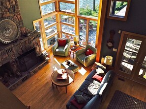 TV, fireplace, DVD player, ping pong