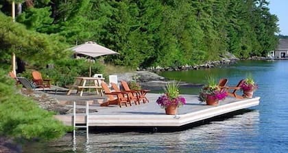 Lake Joseph Luxury Retreat