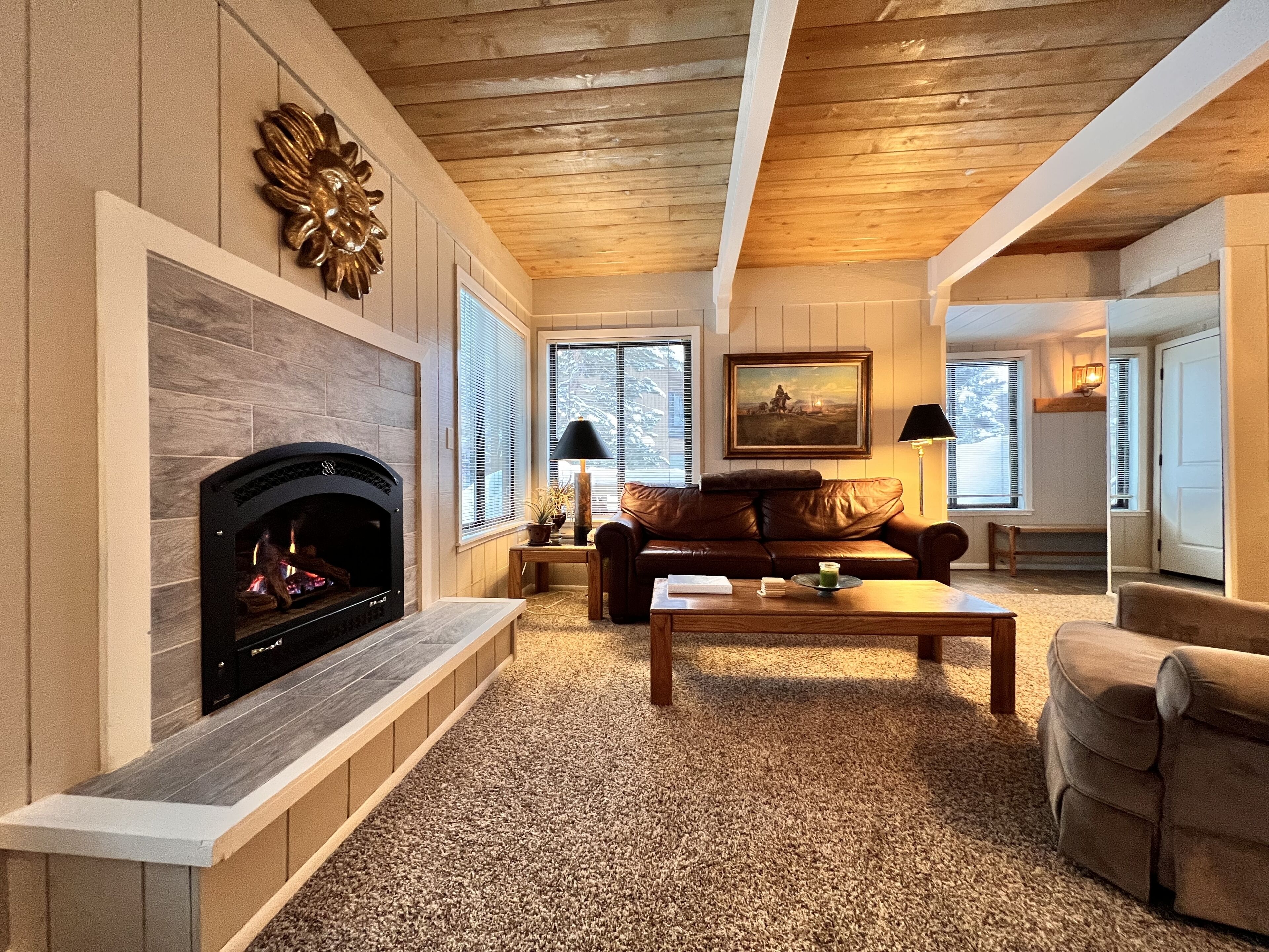 New Villager / Creekside Condominium in Sun Valley Resort + Amenities