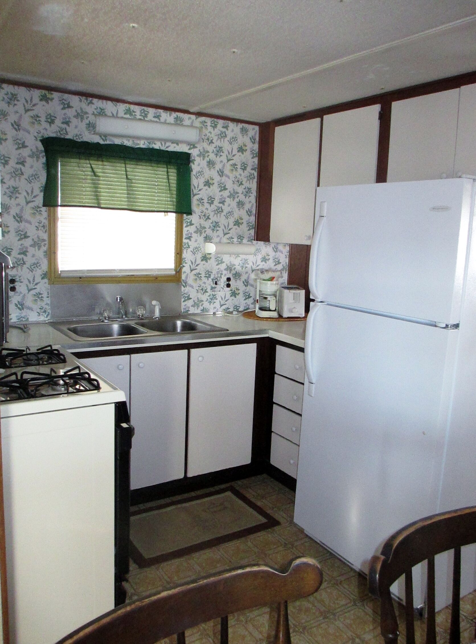 A mountain view! Quaint and quiet!