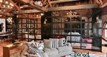 Pullotettu Bondiin: Esitelty HGTV: llä, Heart of Bourbon Trail, vuodepaikkoja 10