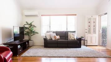 Smart TV, DVD player, books