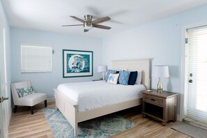 3 bedrooms, travel cot, WiFi, bed sheets