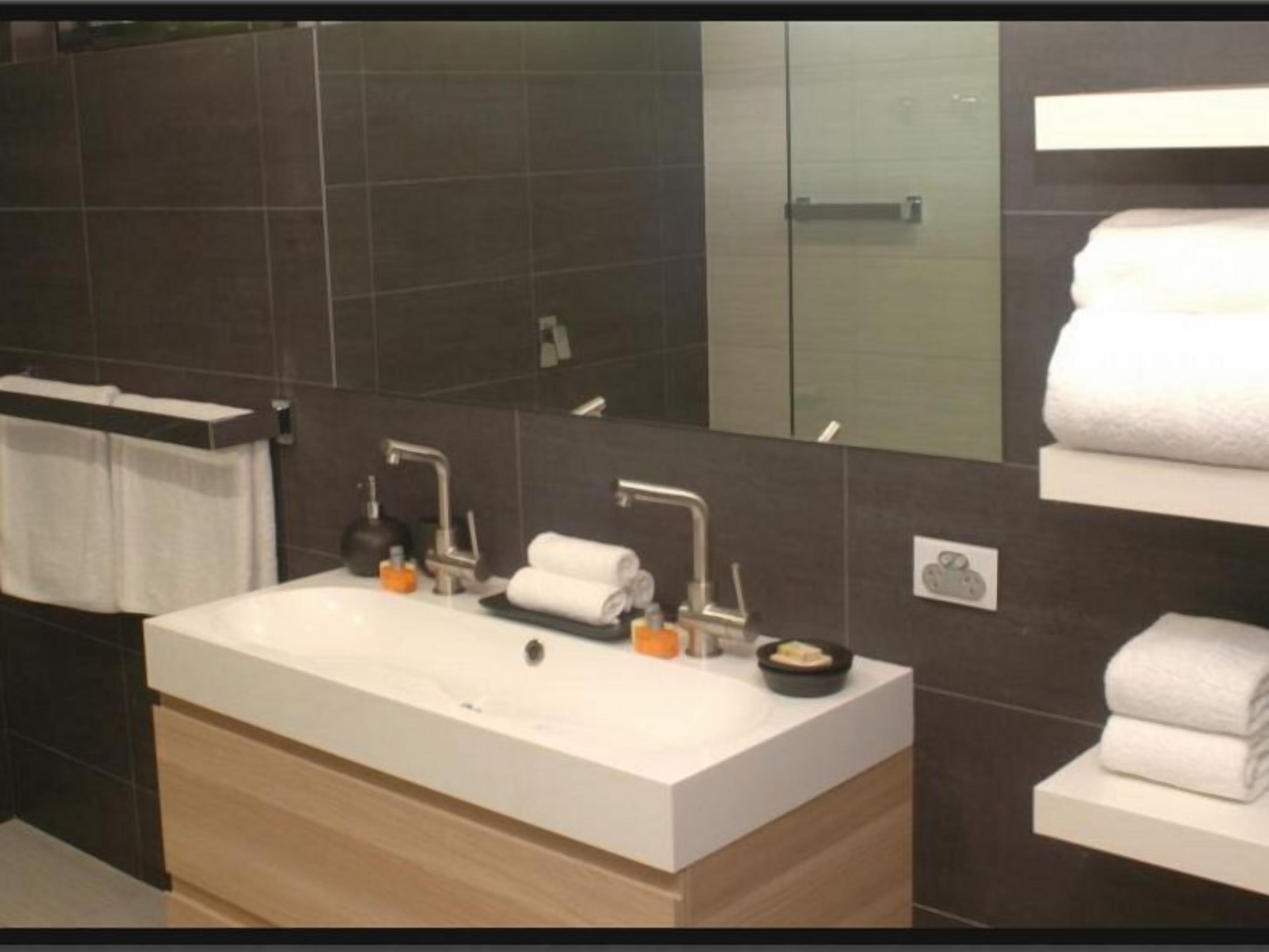 Mimosa Villa Mini - 5 Star Luxury and Spacious