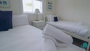 2 slaapkamers, een strijkplank/strijkijzer