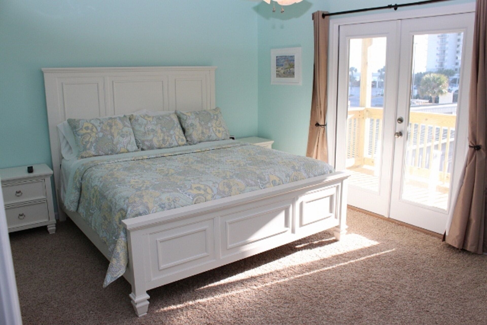 New Beach Townhouse w/ Private Pool - Steps from the Beach