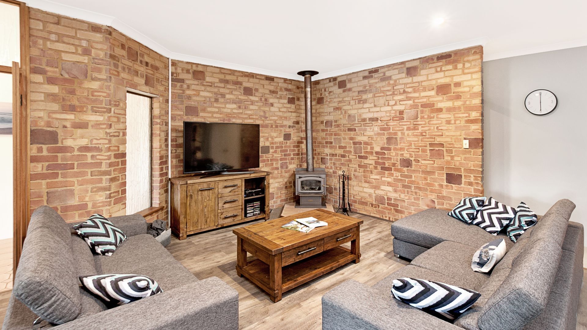 Grevillea Getaway Stay — image 9