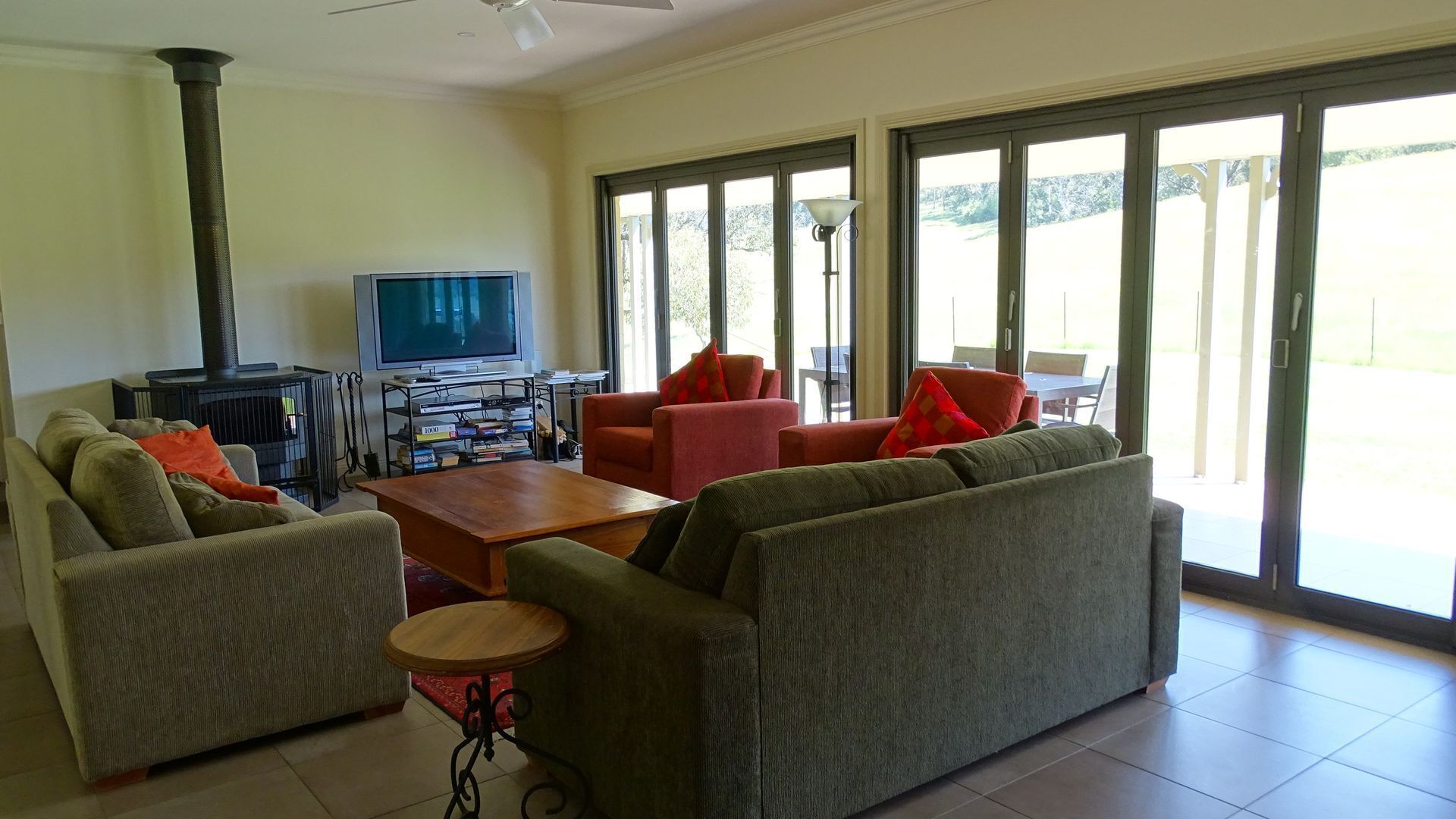 Cow Grass Lodge Jamieson - a Riverside Country Haven!