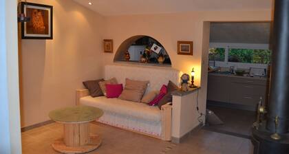 Very nice apartment on the ground floor fully air conditioned