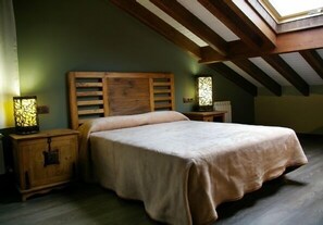 3 habitaciones, cuna de viaje, wifi gratis y ropa de cama 