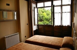 3 camere, culla da viaggio, Wi-Fi gratuito, lenzuola