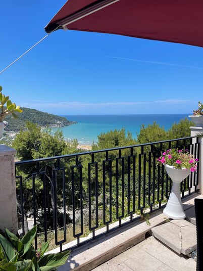 Peschici - Maritalia Independent villa sleeps 6 with swimming pool and parking space