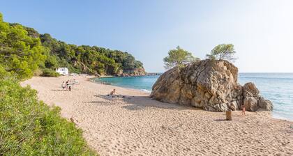 2SANT01 - Bonita casa para 8 personas con piscina privada e impresionantes vistas al mar situada cerca de la playa