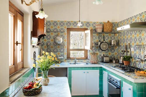 For 8 people Monticelli-Mansion