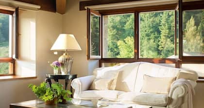 Self catering La Finca del Monasterio for 10 people