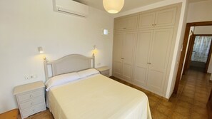 3 habitaciones y caja de seguridad en la habitación 