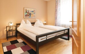 5 bedrooms, free WiFi
