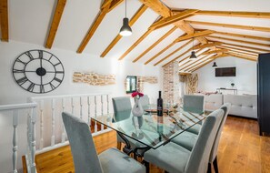 Interior - Stunning home in Bicici with sauna (Bicici)