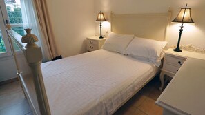 2 camere, ferro/asse da stiro, Wi-Fi gratuito