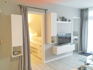 2 Schlafzimmer, Schreibtisch, Reisekinderbett, kostenloses WLAN