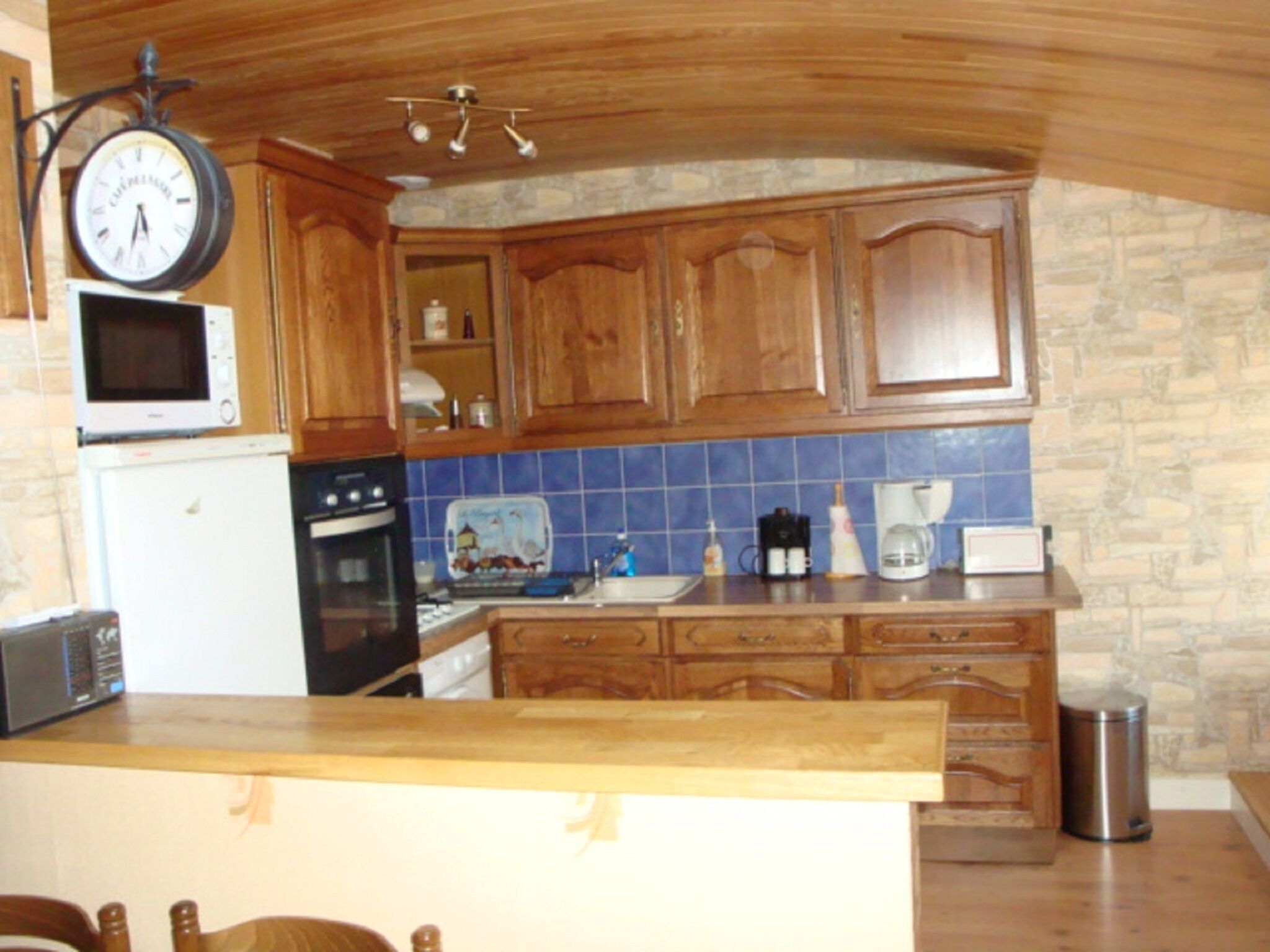 Old farmhouse rented by the night