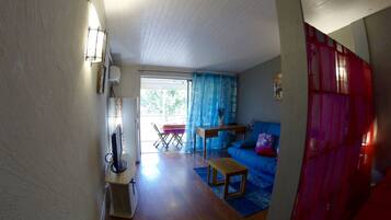 TV, DVD player, offices