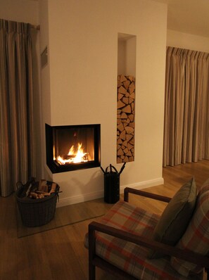 المنشأة من الداخل