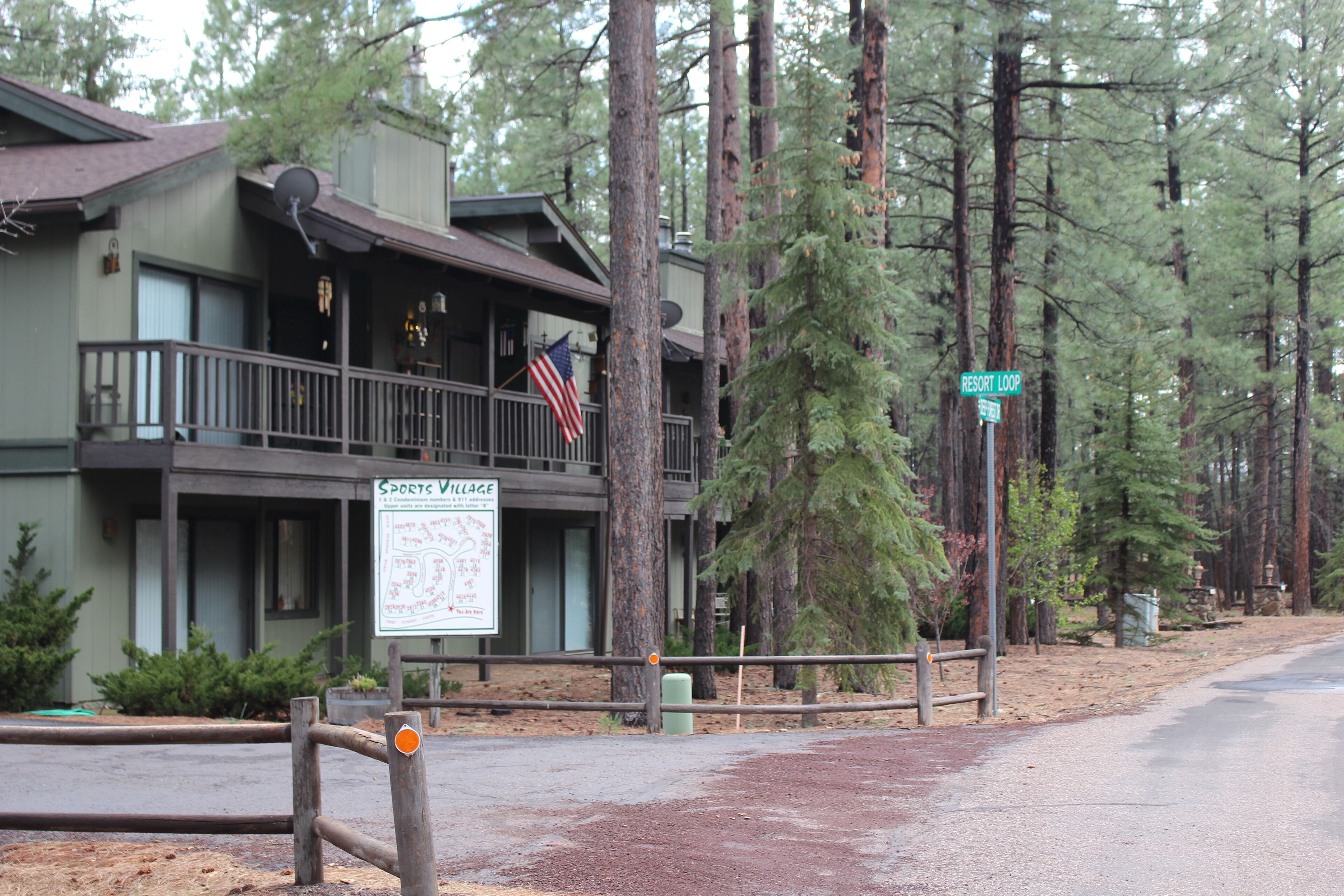 Great Location Beautiful 3 BR 2 Bath Retreat in Pinetop AZ.
