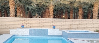 Festival house with Pool just blocks away from Coachella Fest and Stagecoach