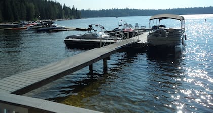 Harris Cove Lodge @ LAKESIDE Aug. 9-16, 2025 3rd night Free